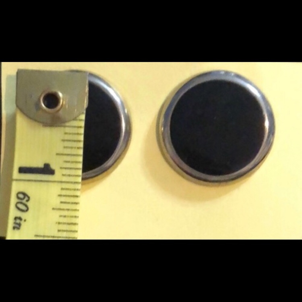3 pair Earrings - Picture 2 of 9